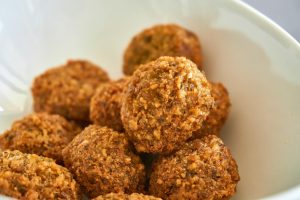 polpette di ceci, tonno e feta 